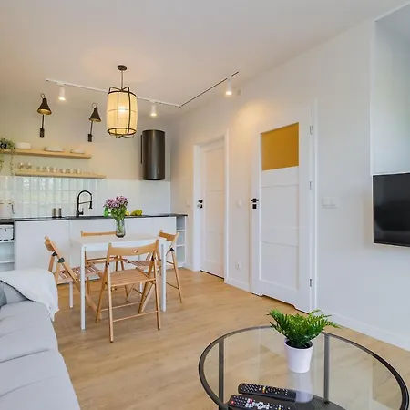 Shortstaypoland Jagiellonska Apartmán *